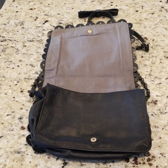 See By Chloė Large Poya Crossbody Bag - Picture 3 of 8